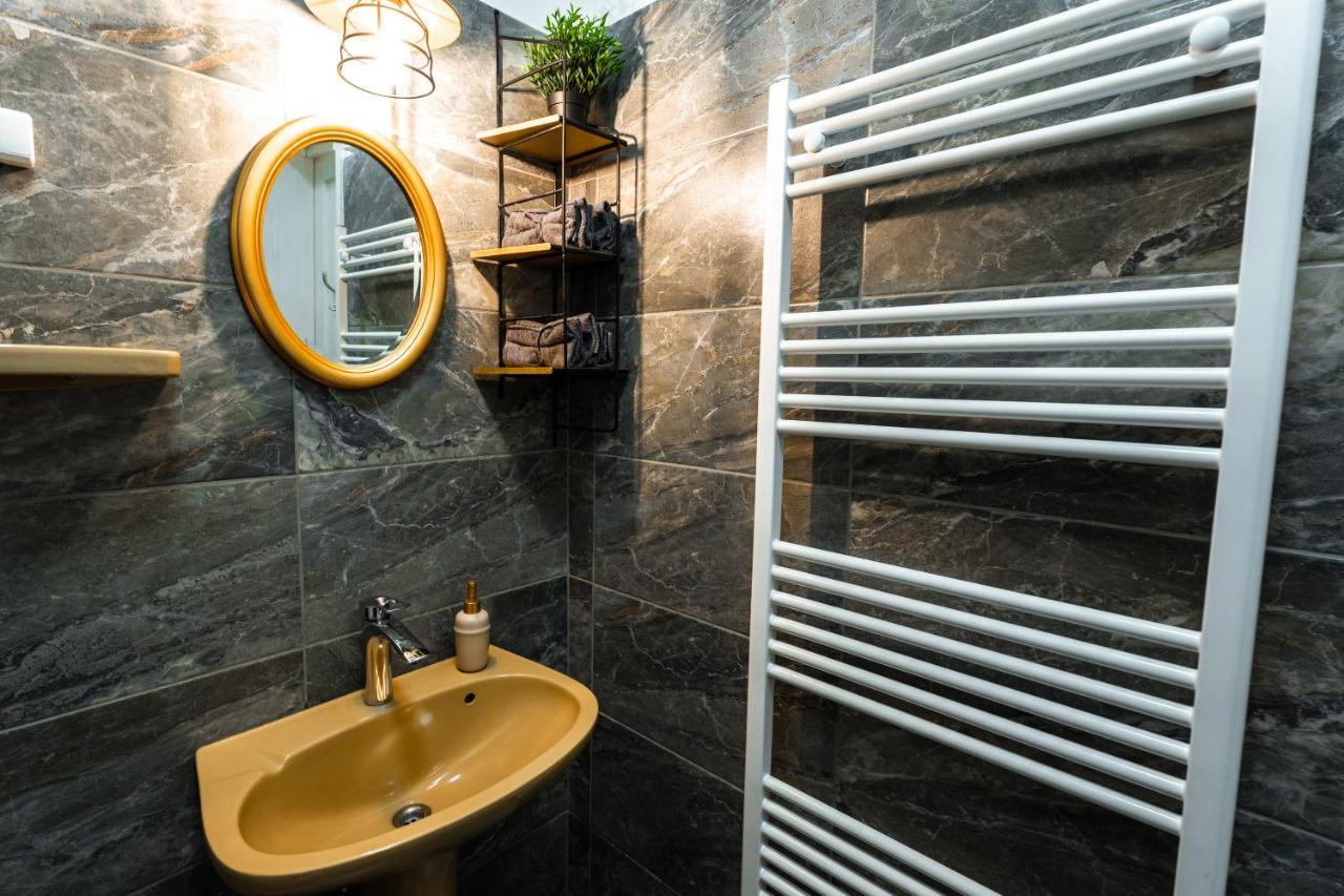 Palace Quarter Suite Budapest Exteriör bild