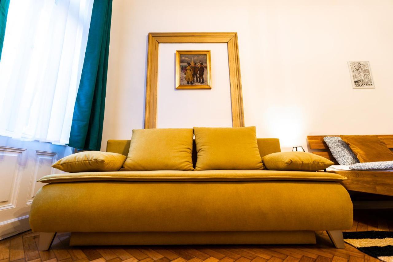 Palace Quarter Suite Budapest Exteriör bild